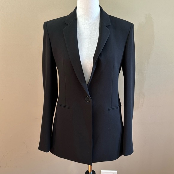 Theory Jackets & Blazers - Theory Casual Crepe‎ Black One-Button Long Sleeve Front Pockets Blazer Size 4